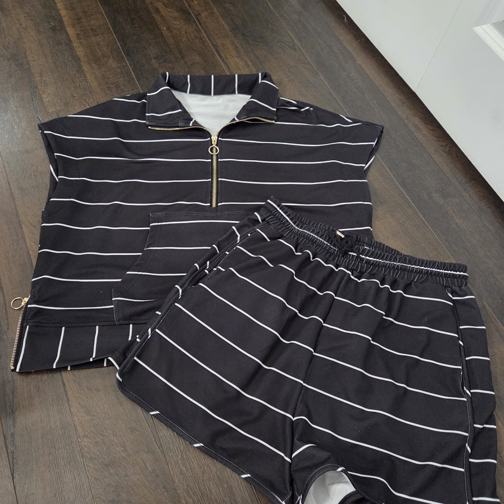 Amazon Black and White Striped Women's Set